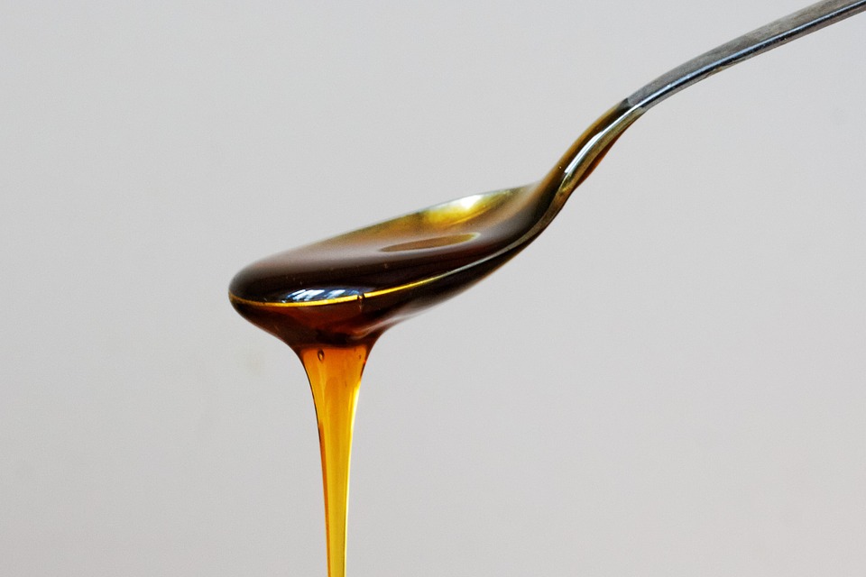 Mascarilla para el pelo de miel y aceite de oliva