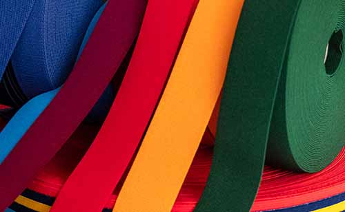 Curiosidades de la moda: las cintas elásticas para textiles - Siéntete Guapa
